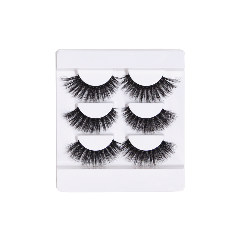 x Mikayla - Walking In A Wispy Wonderland Lash Set - Volume 2